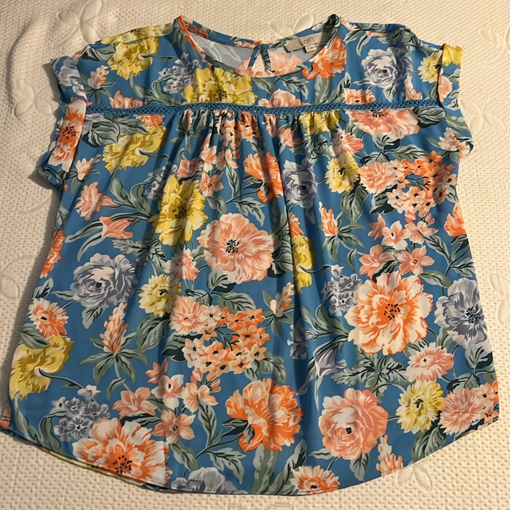 Ann Taylor Loft Floral Tshirt